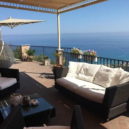 Angela Luxury Cefalù