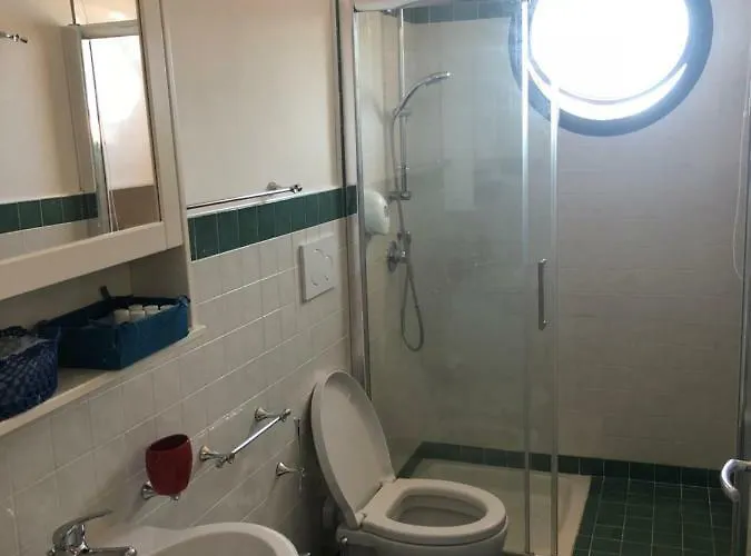 Angela Luxury Дом отдыха *